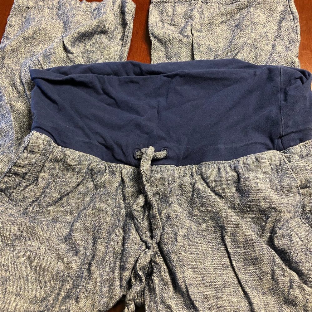 Old Navy blue linen wide leg maternity pants WITH POCKETS!